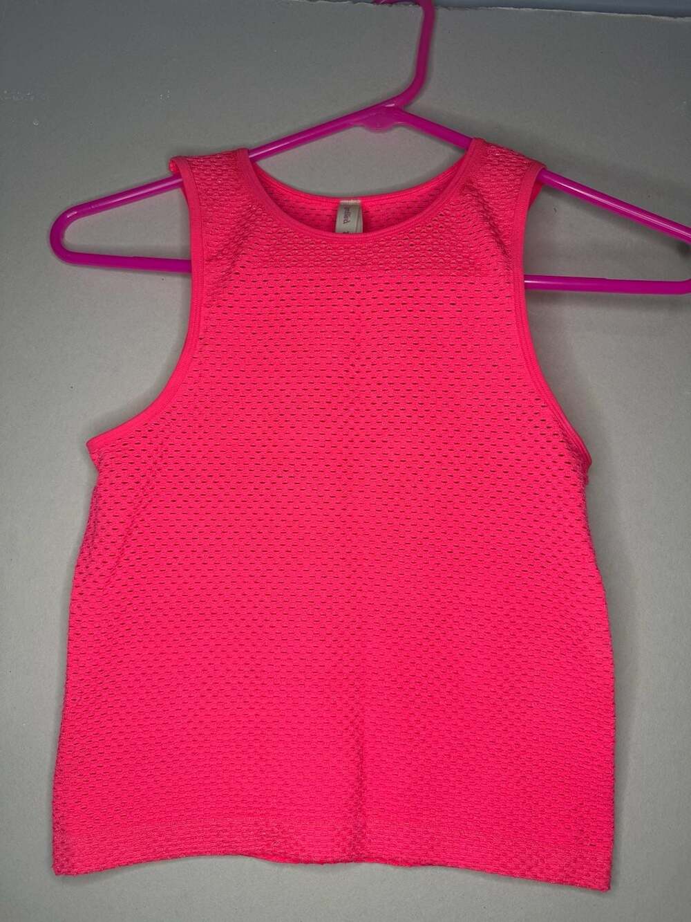 Lyrebird Tank Top S/M Pink Metallic Mesh Crop Top NWT